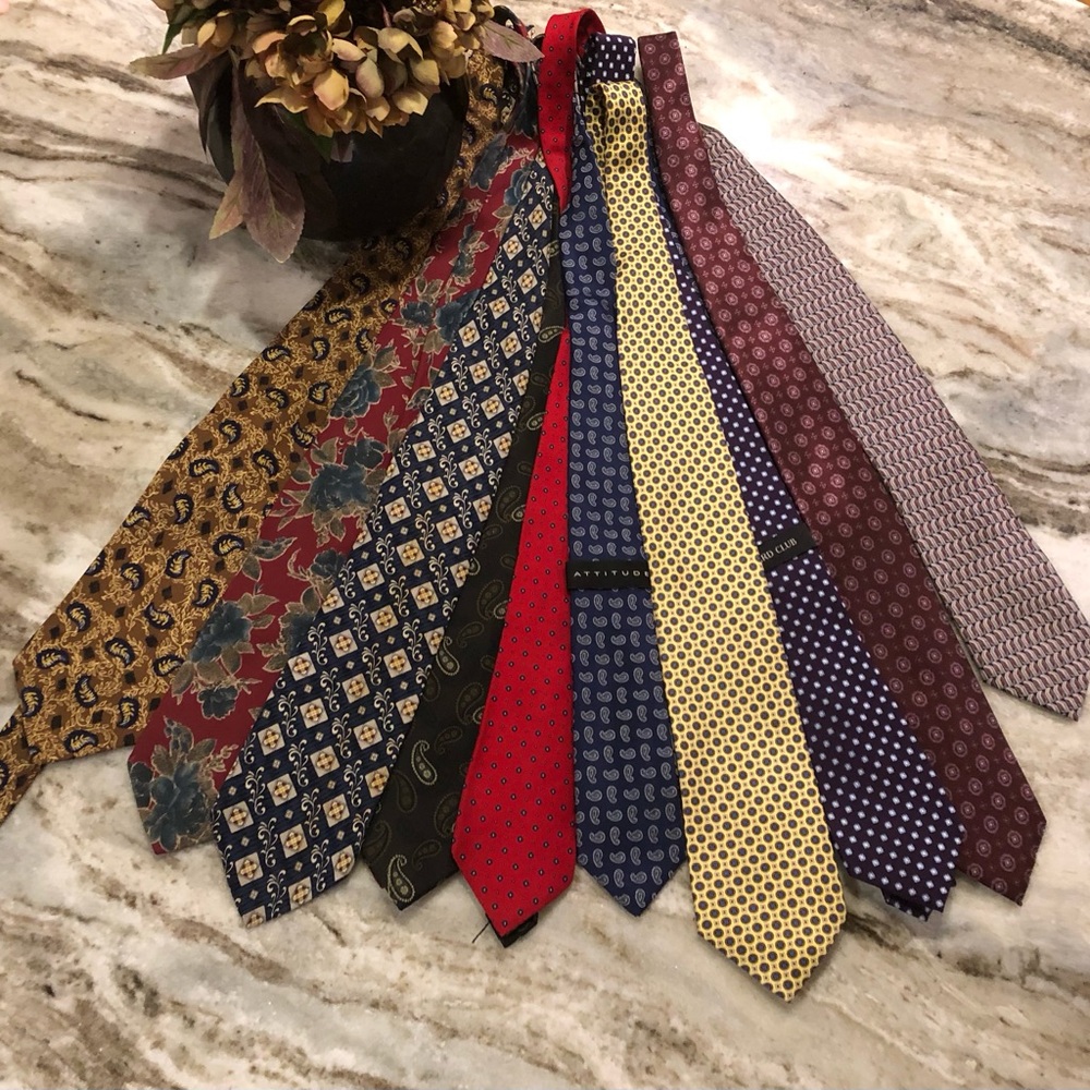 Men’s Neckties - Ten Ties in various colours, some 100% silk